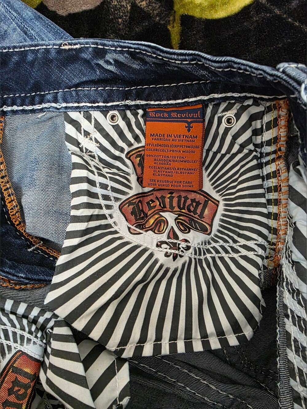 Rock Revival Bermuda Denim Shorts Women's Size 27. - Picture 8 of 16